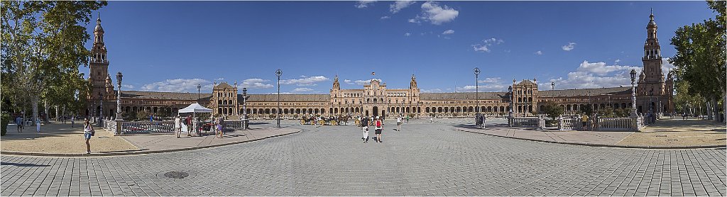 NM6A5943-Panorama.jpg